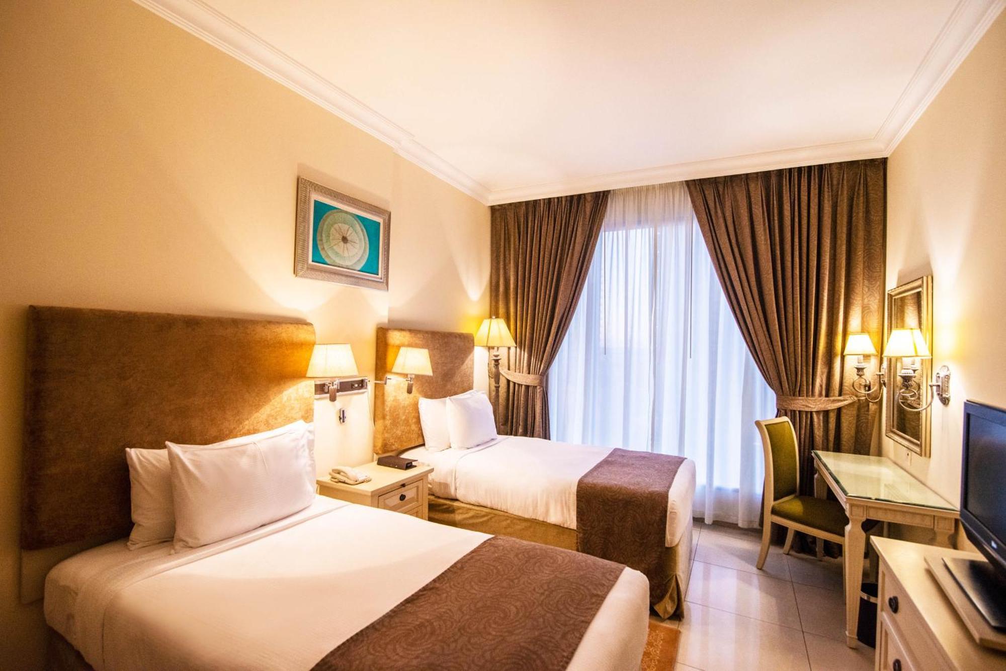 Mercure Dubai Barsha Heights Hotel Suites And Apartments Kültér fotó